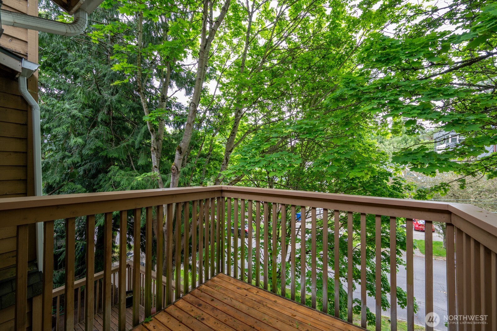 301 W Raye Street 106 Property Photo 6