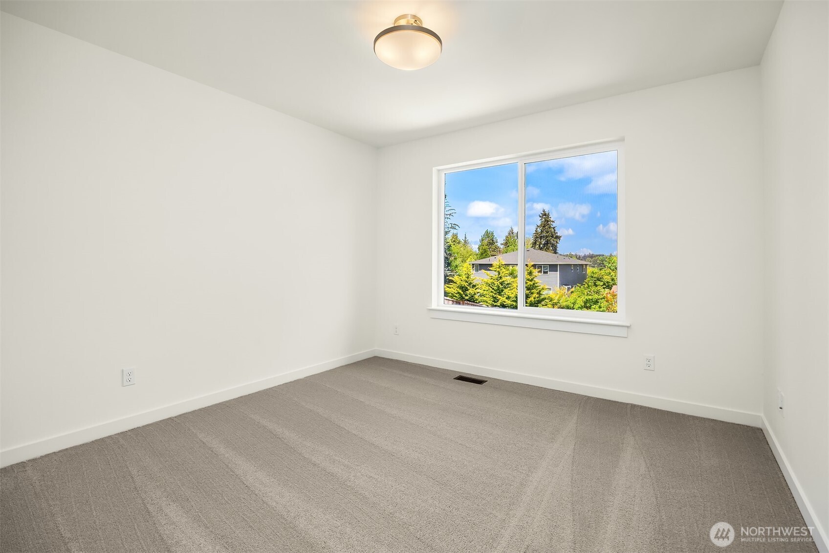 21613 Poplar Way Property Photo 25