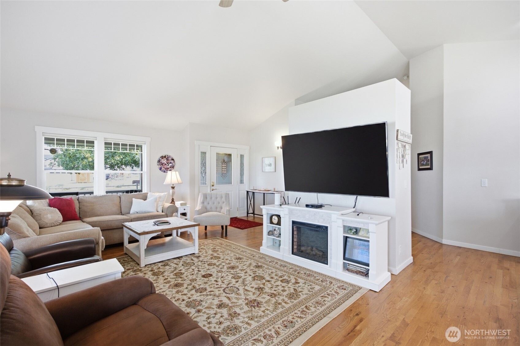 7203 Dahl Property Photo 9