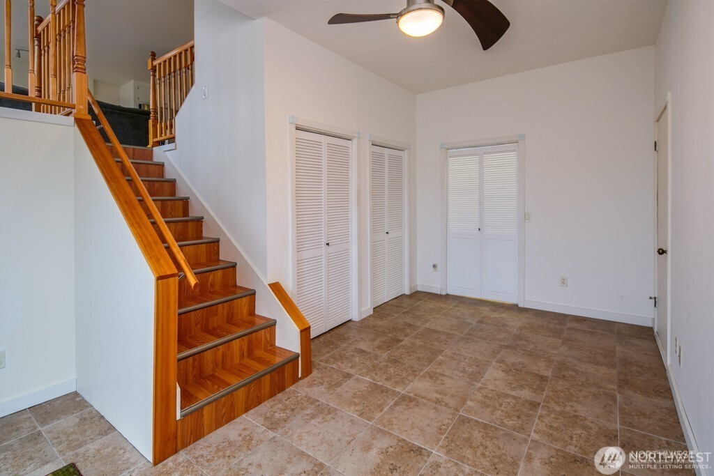 8061 Chinook Way Property Photo 3