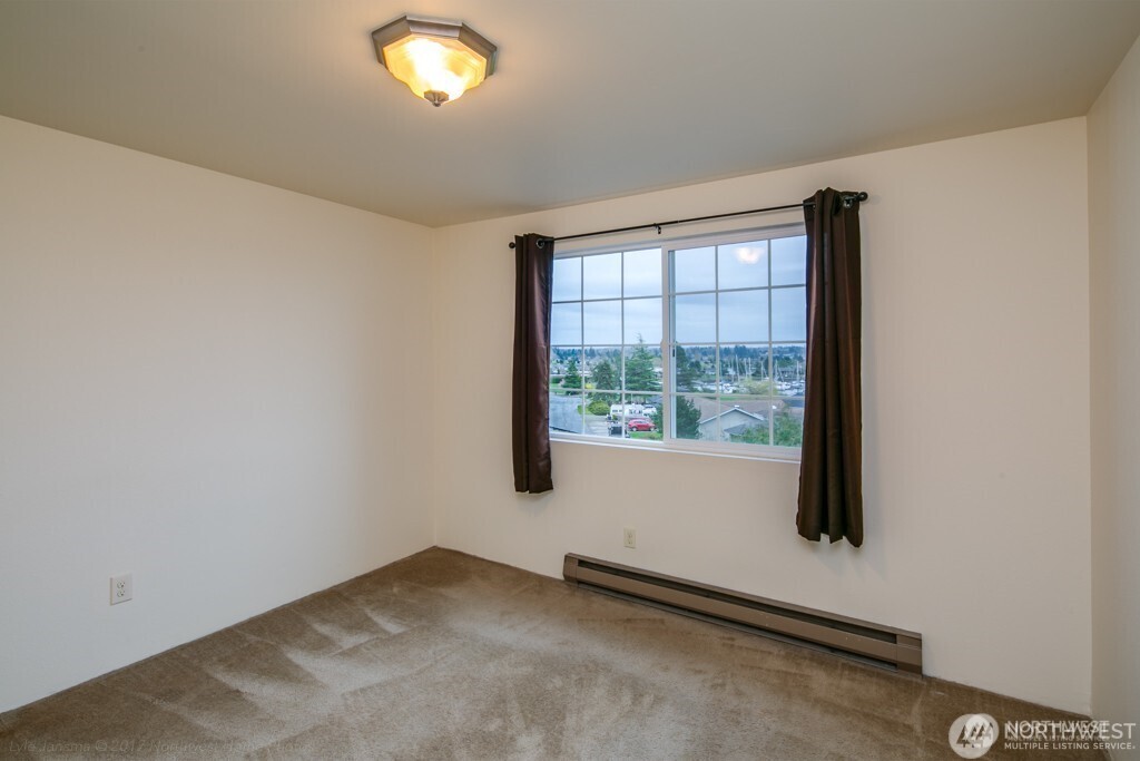 8061 Chinook Way Property Photo 17