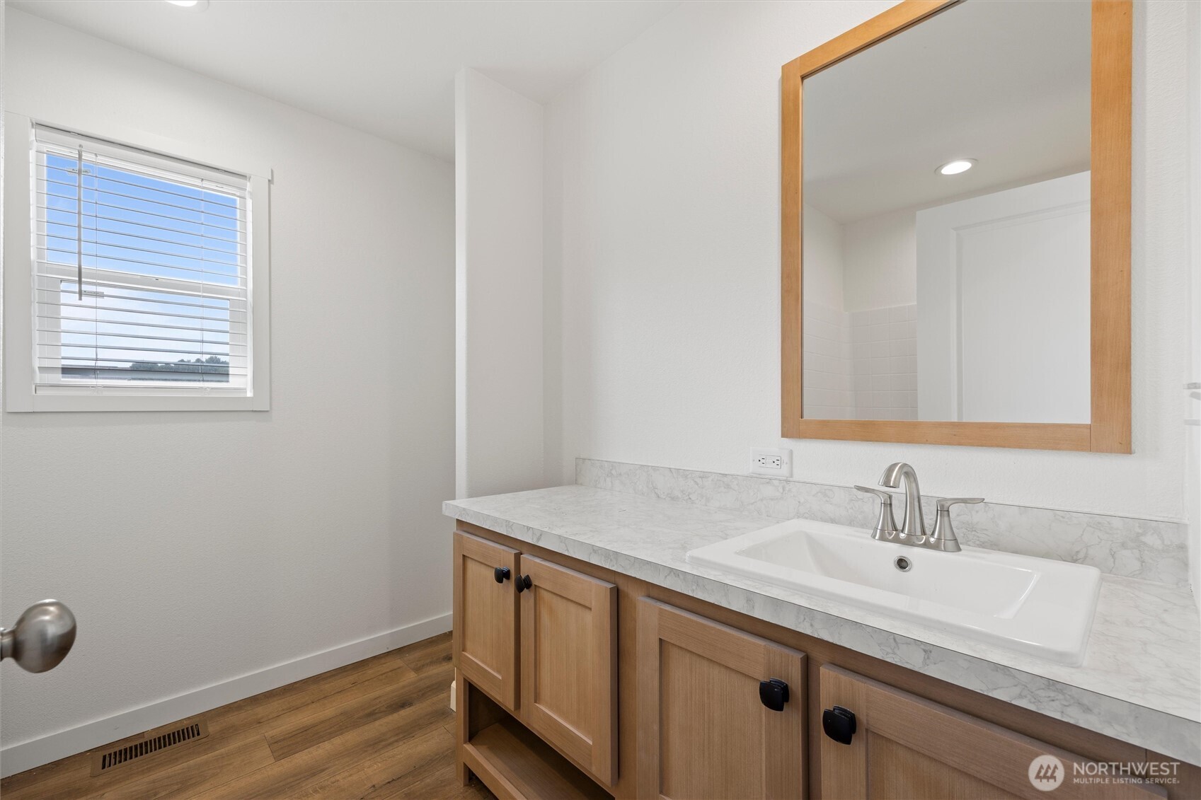 2480 Basin St Sw 44 Property Photo 25