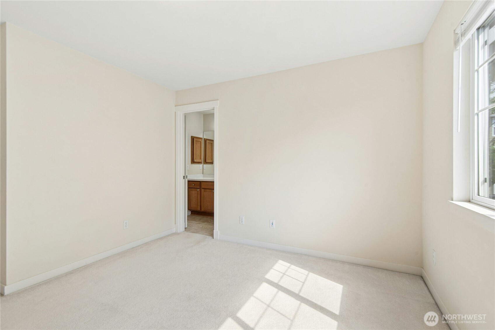 1901 Ne Killian Lane Property Photo 19