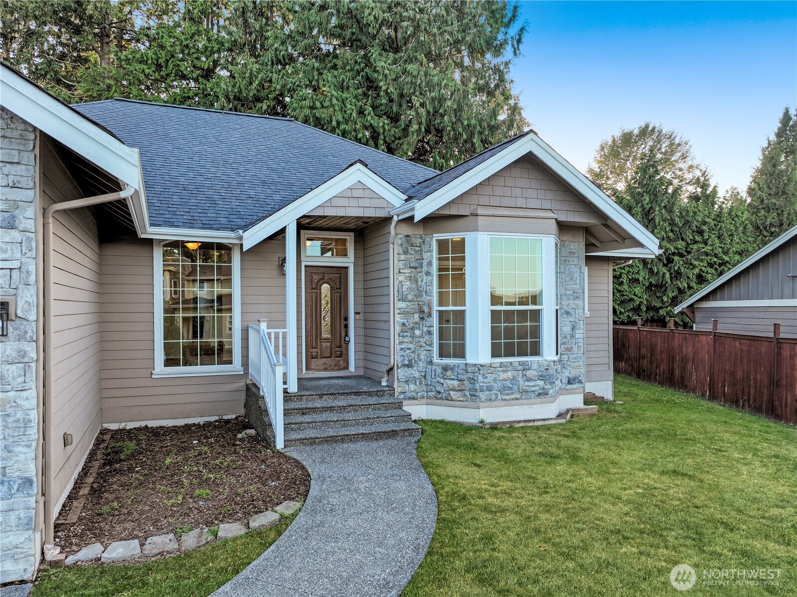 5426 Ocean Mist Loop Property Photo 3