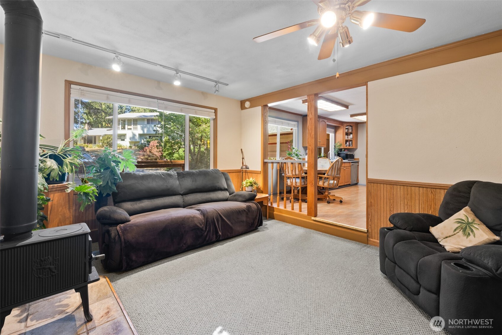 2295 Deer Park Road Property Photo 10