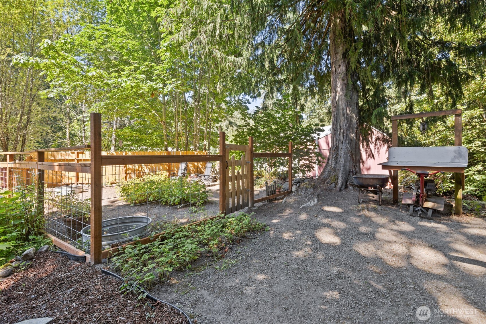 2295 Deer Park Road Property Photo 38