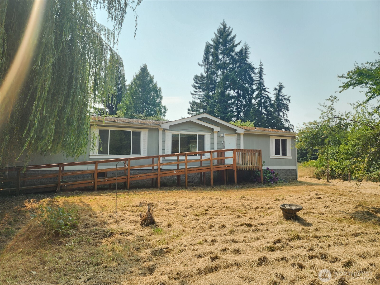 501 W 7th Street Property Photo 10