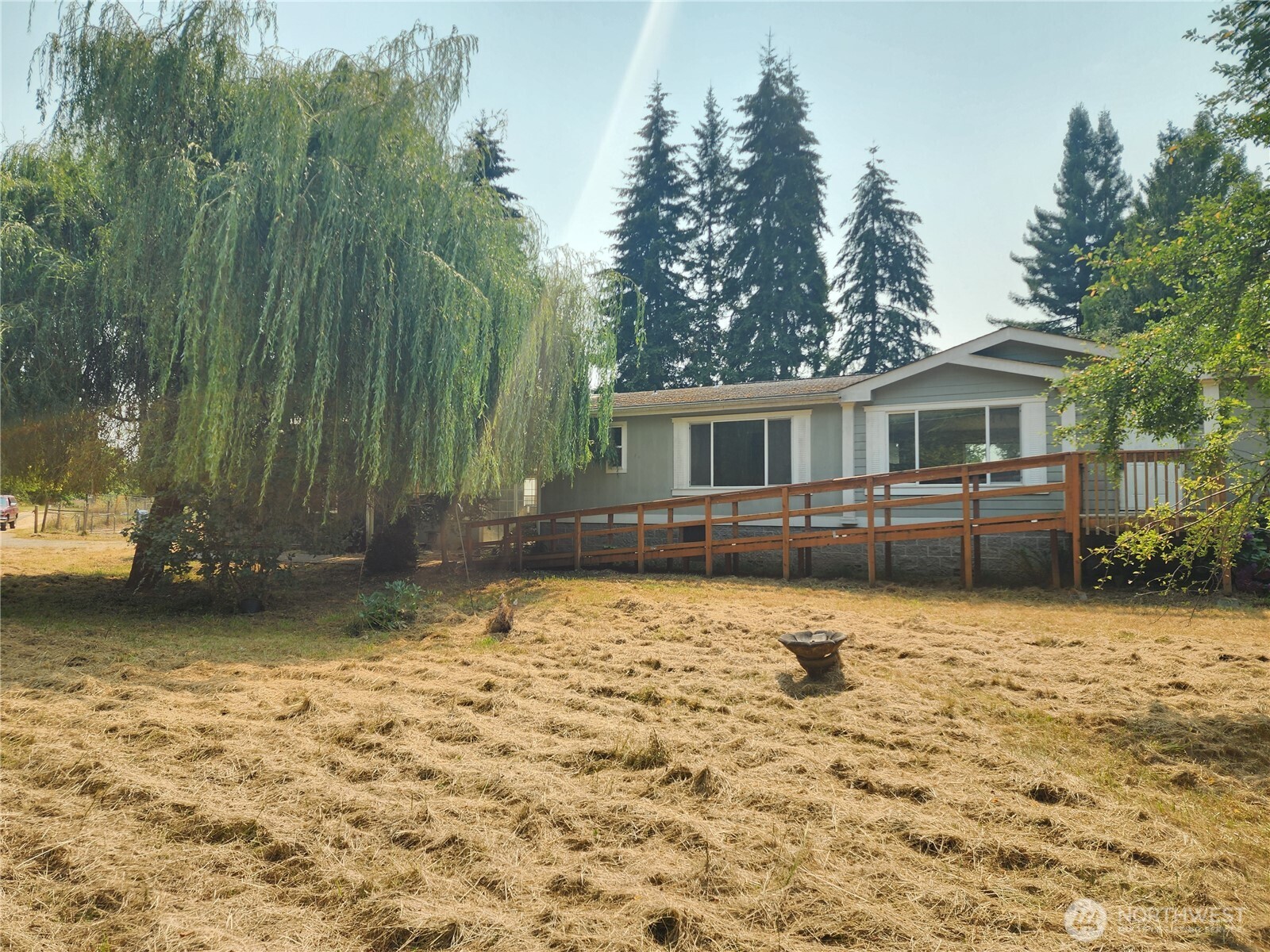 501 W 7th Street Property Photo 11