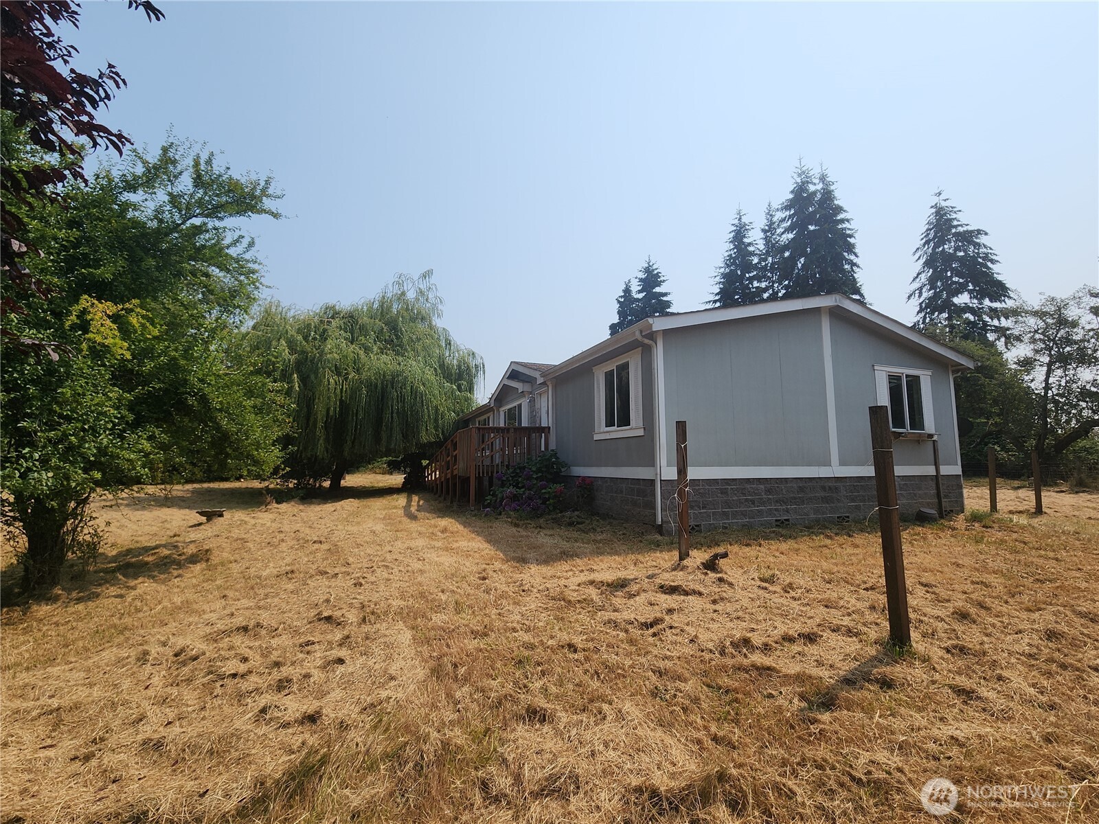 501 W 7th Street Property Photo 13