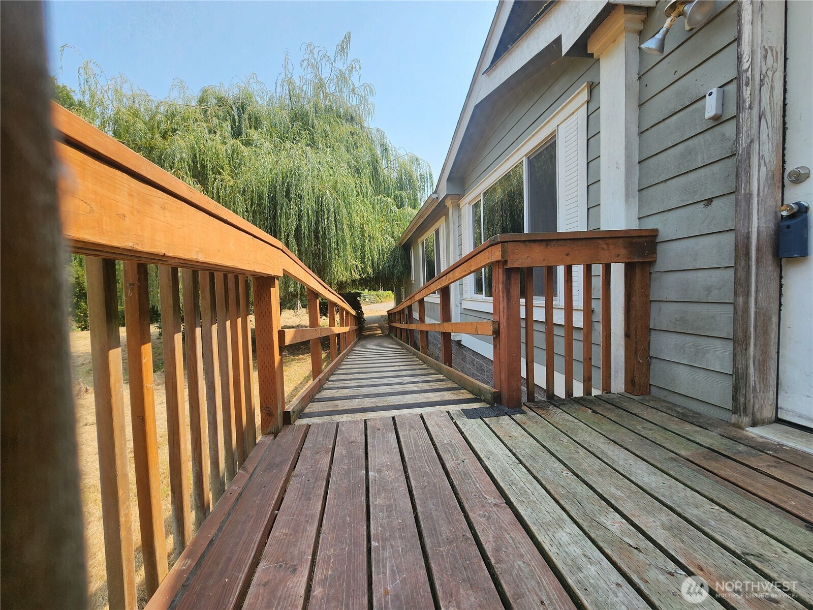 501 W 7th Street Property Photo 17