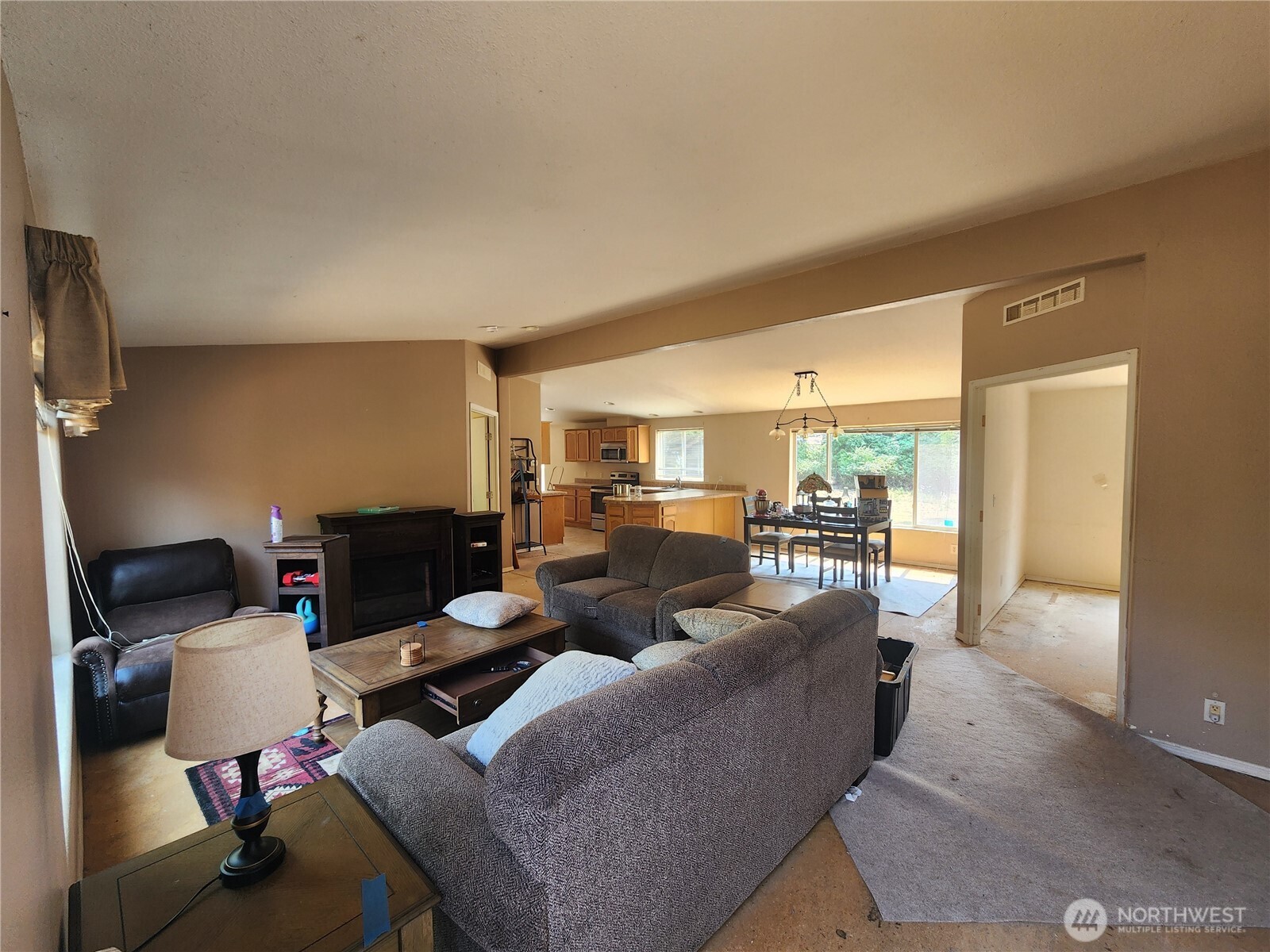 501 W 7th Street Property Photo 21