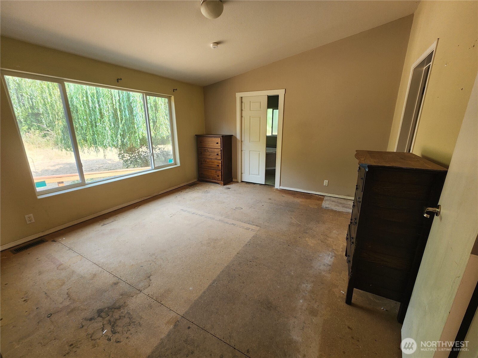 501 W 7th Street Property Photo 29