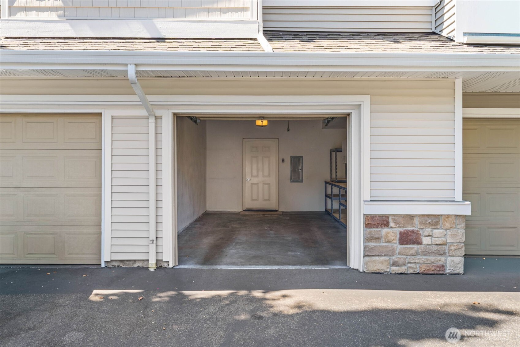 1131 63rd Street B Property Photo 23