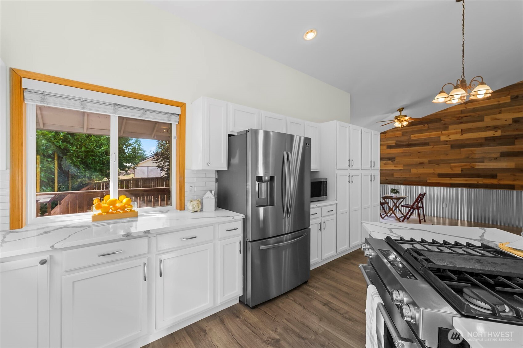 17831 77th Street Property Photo 8