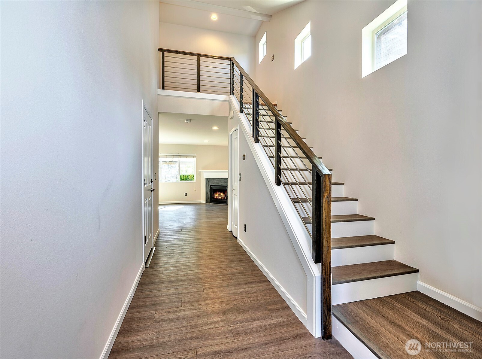 20231 4th Place Property Photo 6