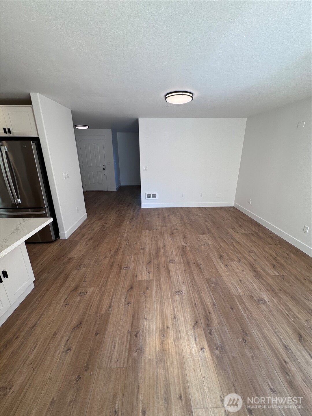 1869 Johnson Avenue Property Photo 5
