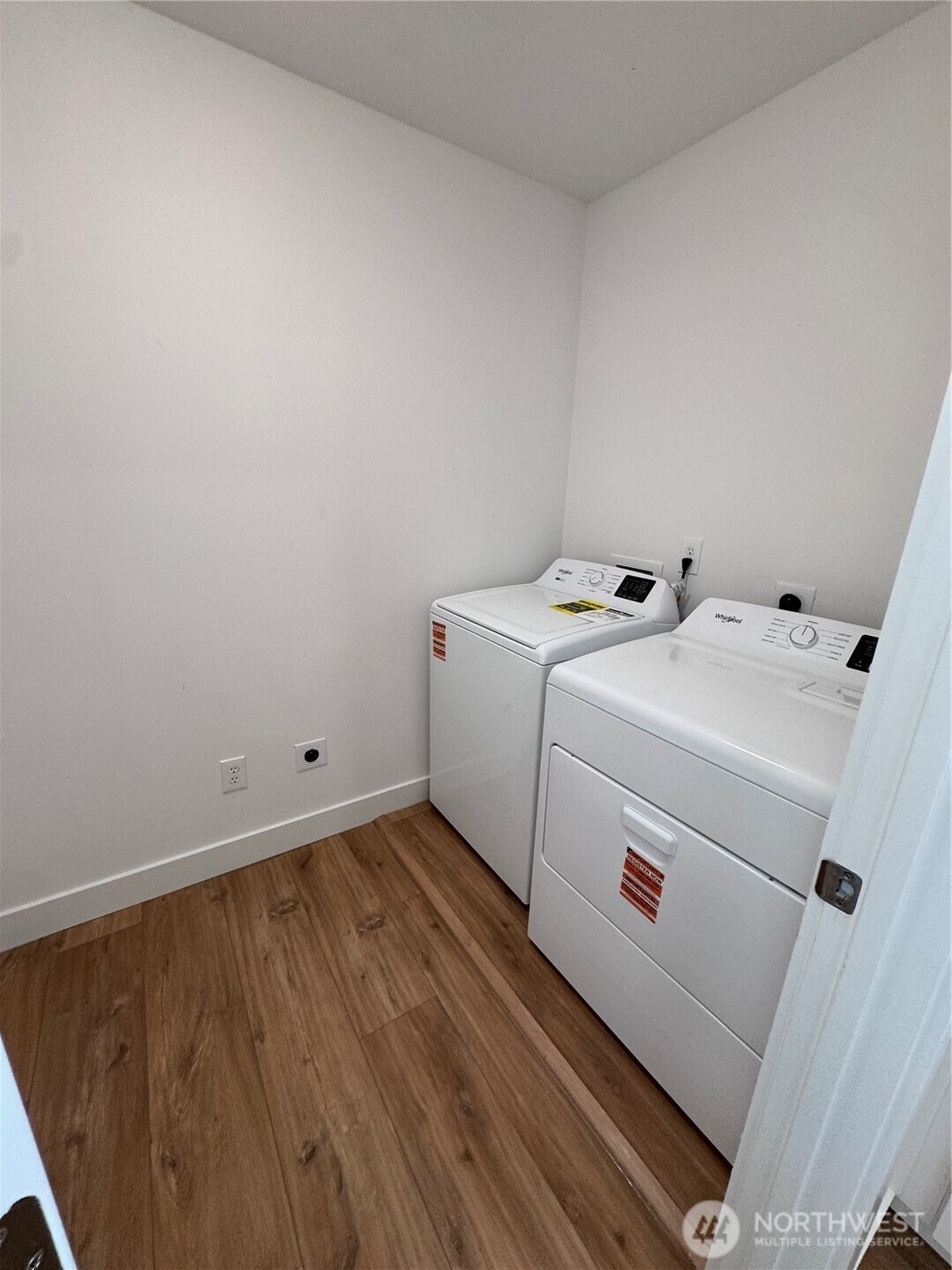1869 Johnson Avenue Property Photo 10
