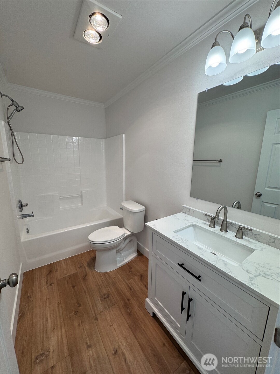 1869 Johnson Avenue Property Photo 13