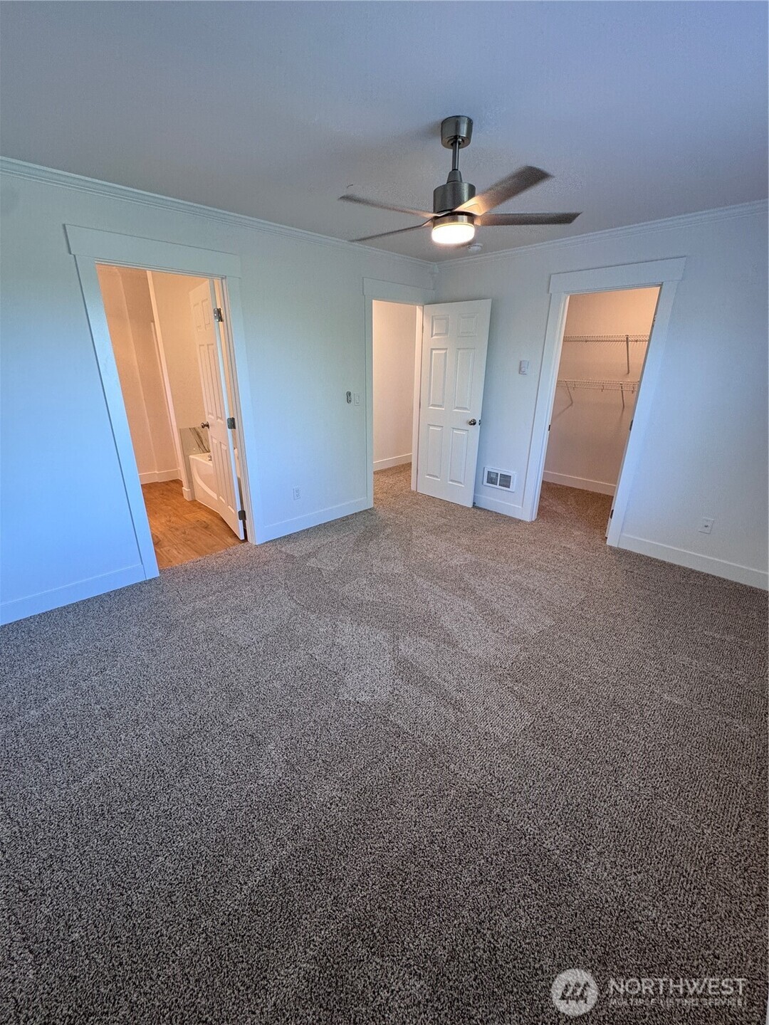1869 Johnson Avenue Property Photo 16