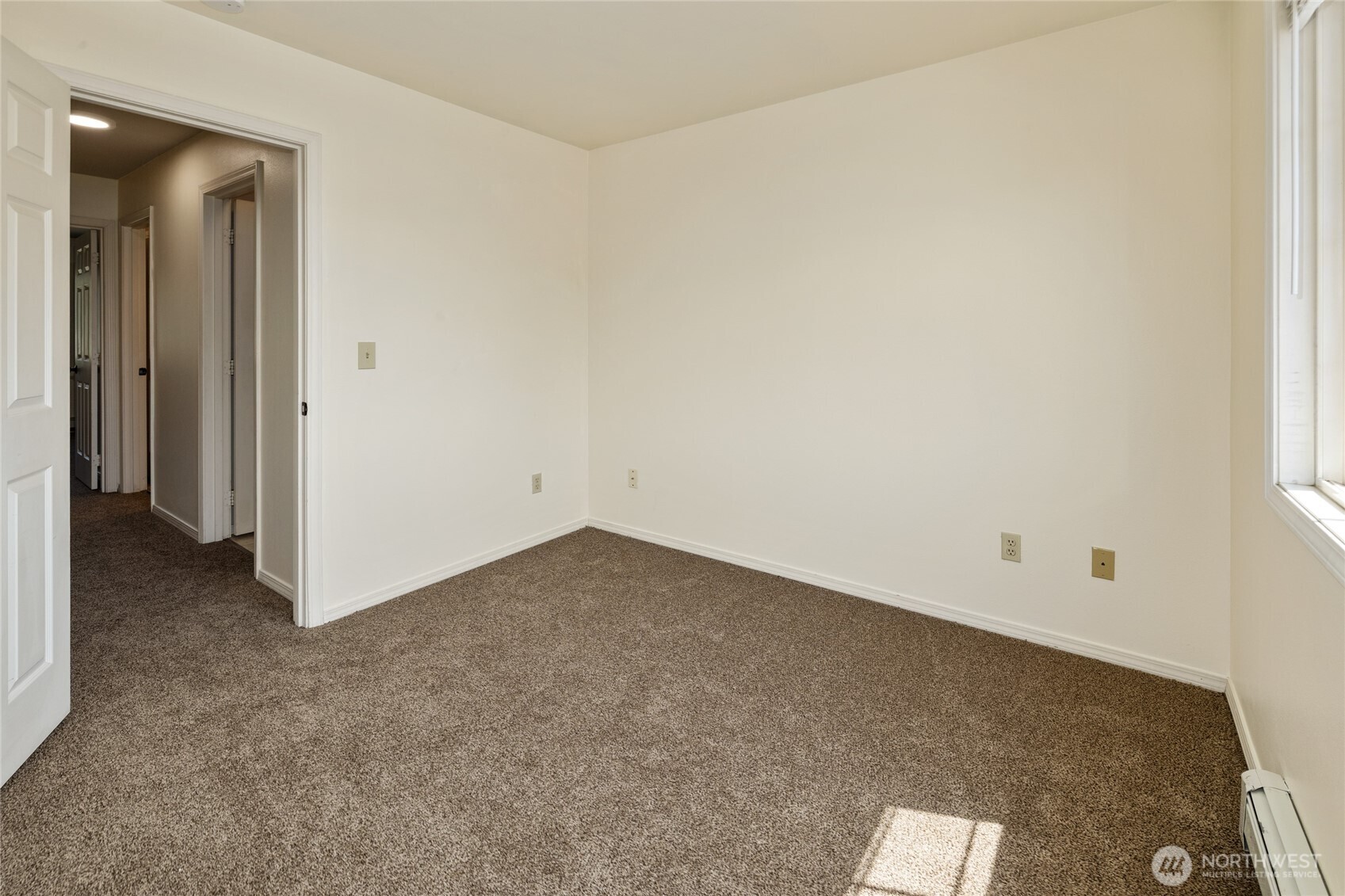 209 E 18th Avenue D19 Property Photo 15