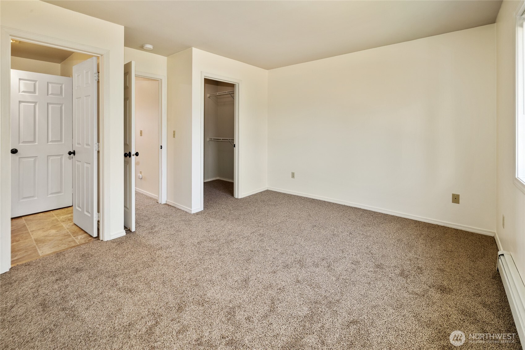 209 E 18th Avenue D19 Property Photo 19