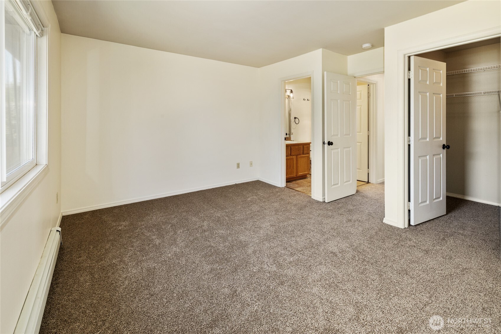 209 E 18th Avenue D19 Property Photo 20