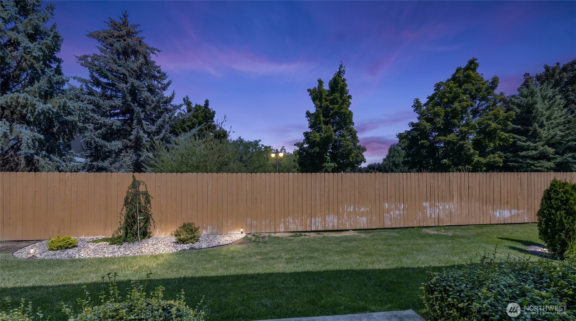 209 E 18th Avenue D19 Property Photo 28