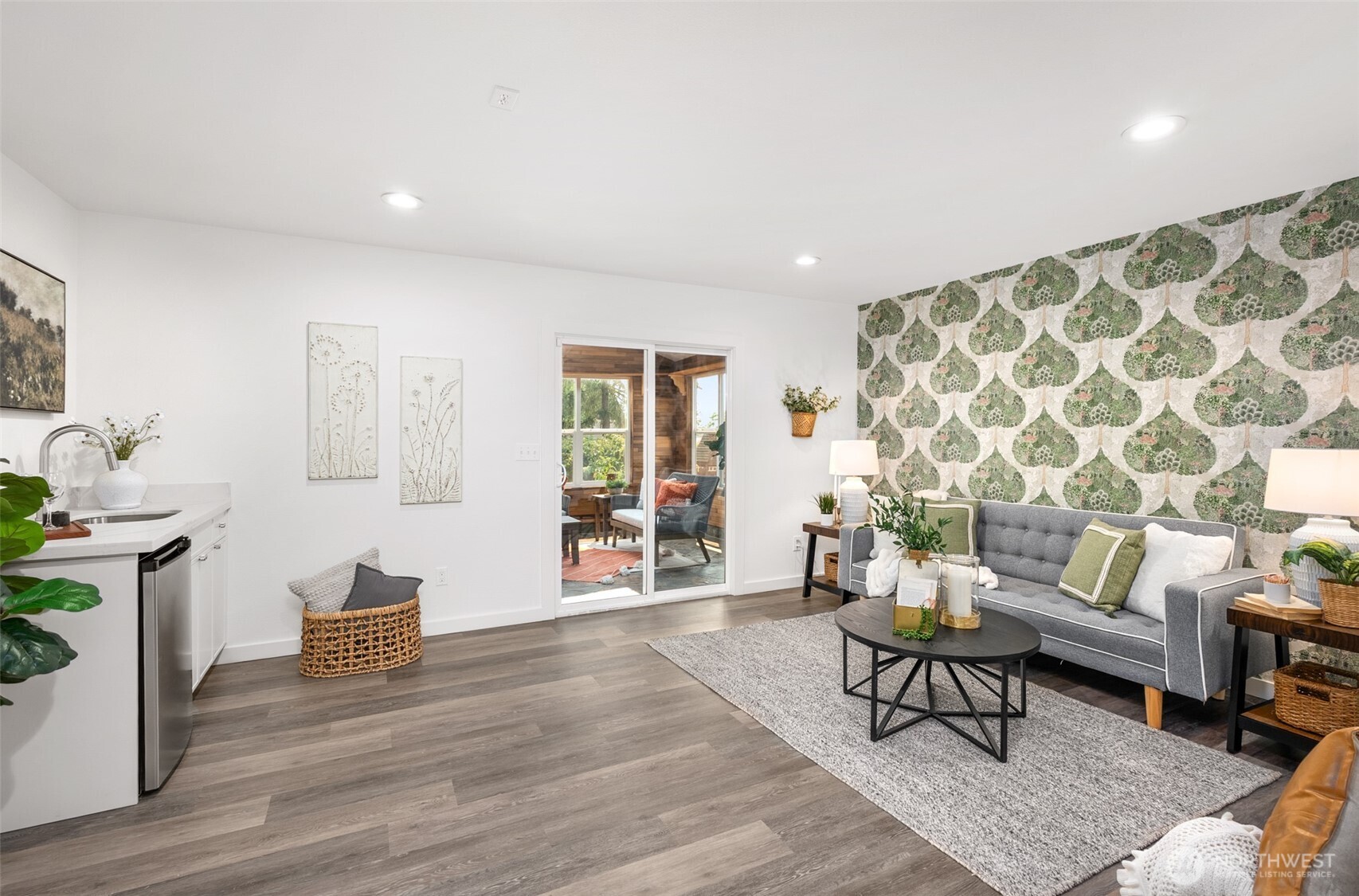 6722 66th Street Property Photo 18