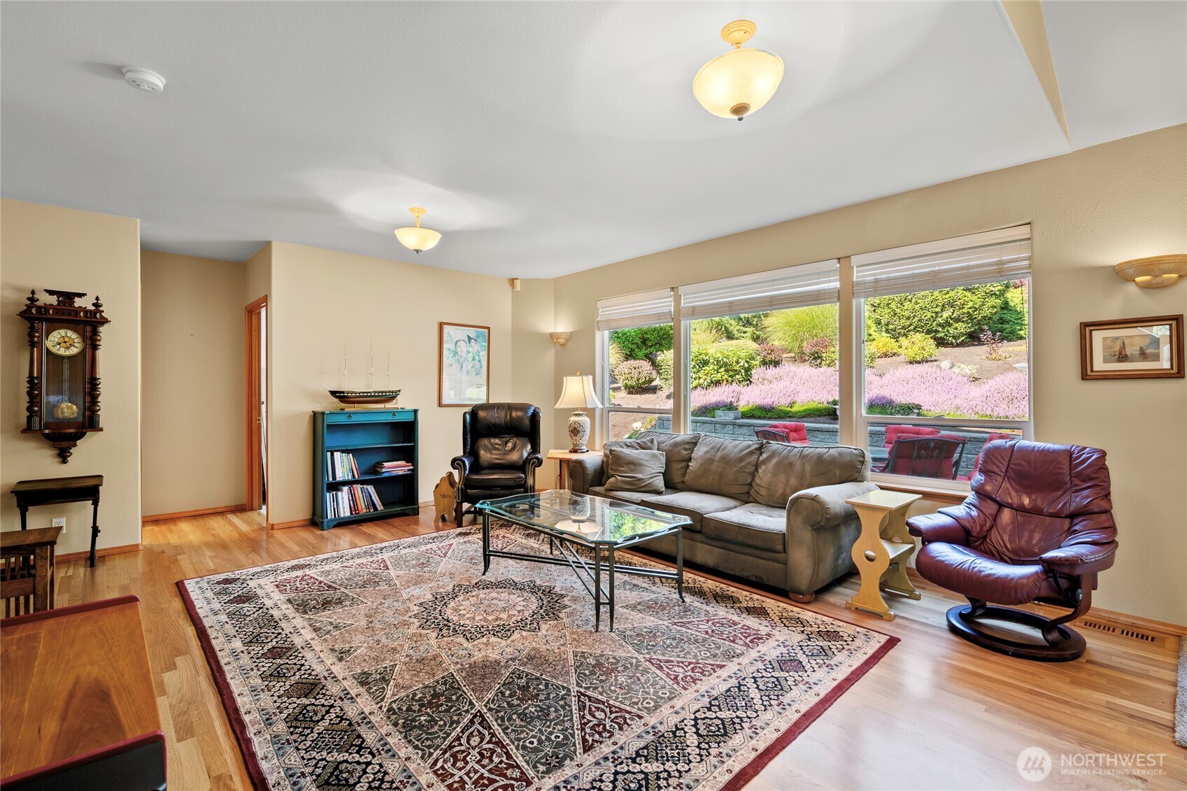 2207 Teal Court Property Photo 15