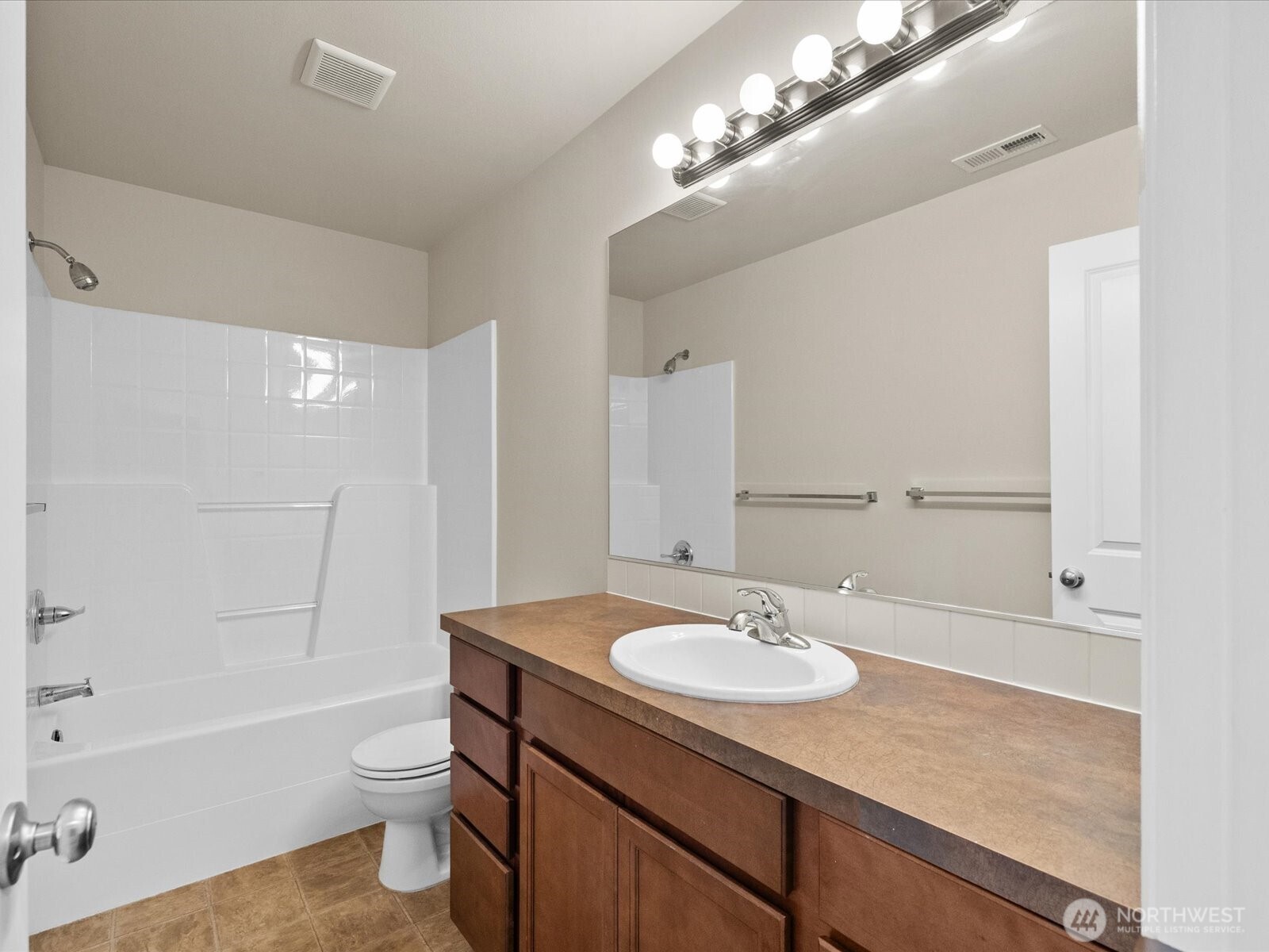 24036 Se 262nd Place Property Photo 18