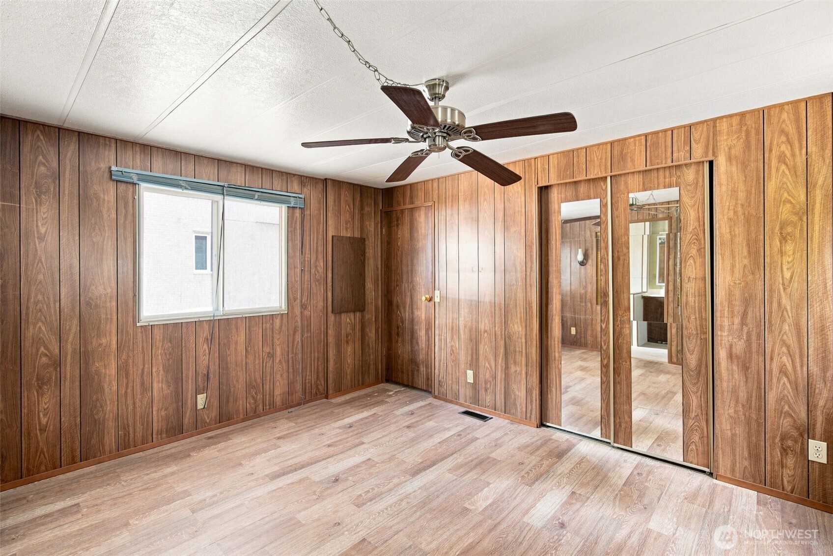900 29th Street C19 Property Photo 16