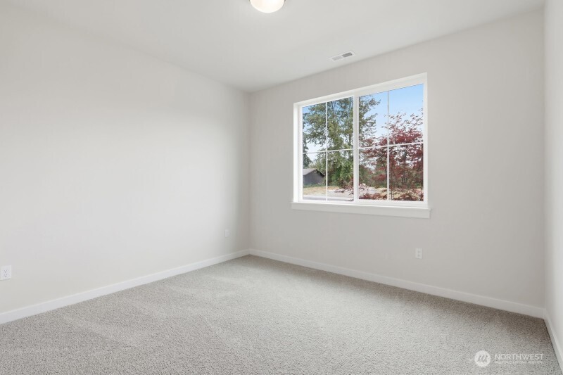 9318 71st Avenue 11 Property Photo 12