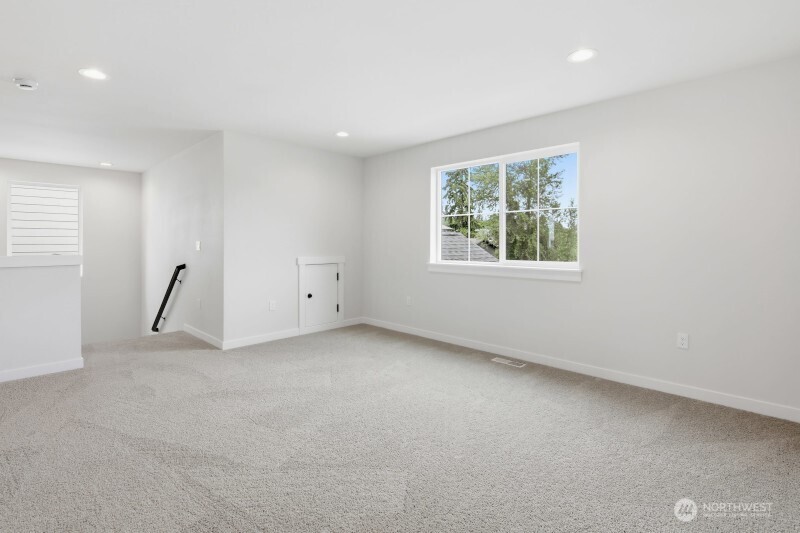 9318 71st Avenue 11 Property Photo 14