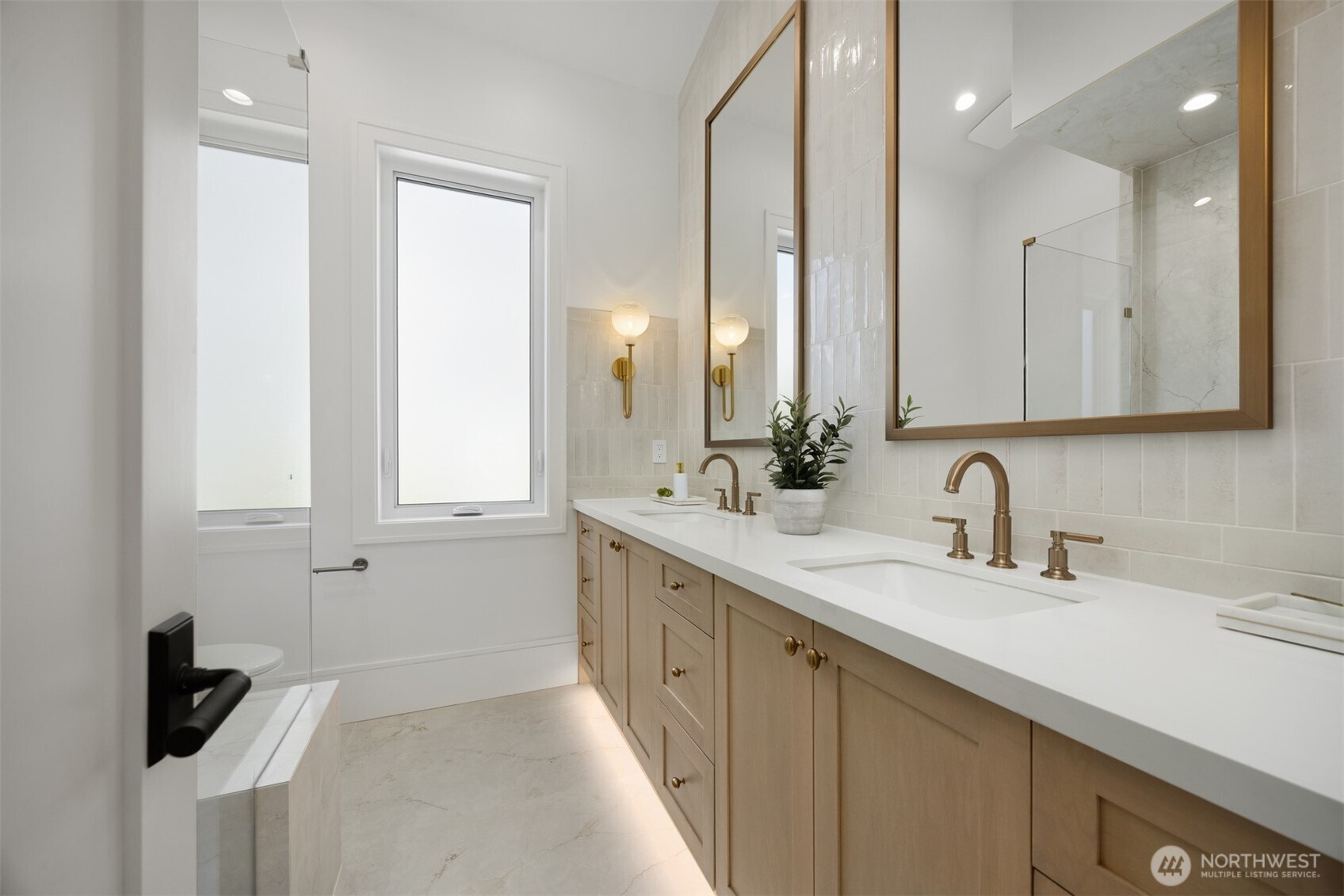 8632 Blue Grouse Way Property Photo 24