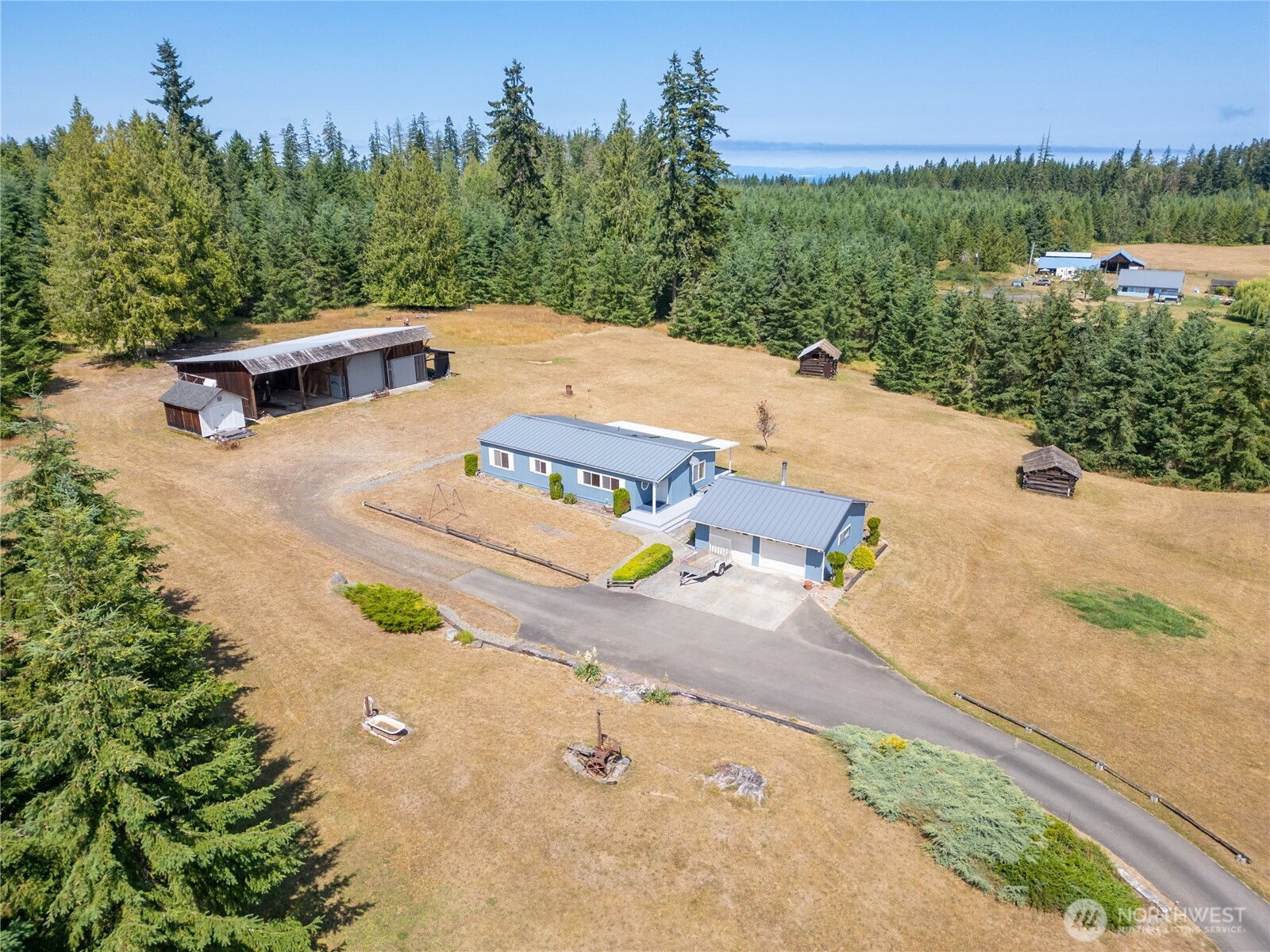 287 Emery Road Property Photo 2