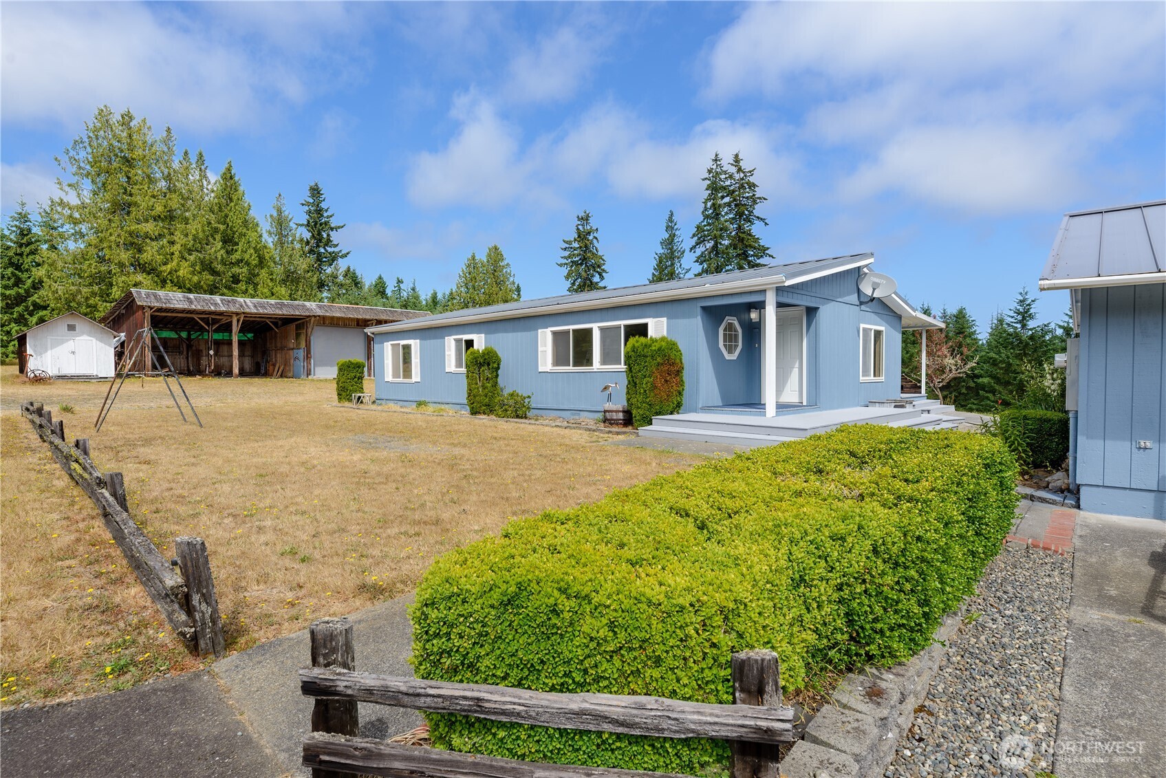 287 Emery Road Property Photo 5