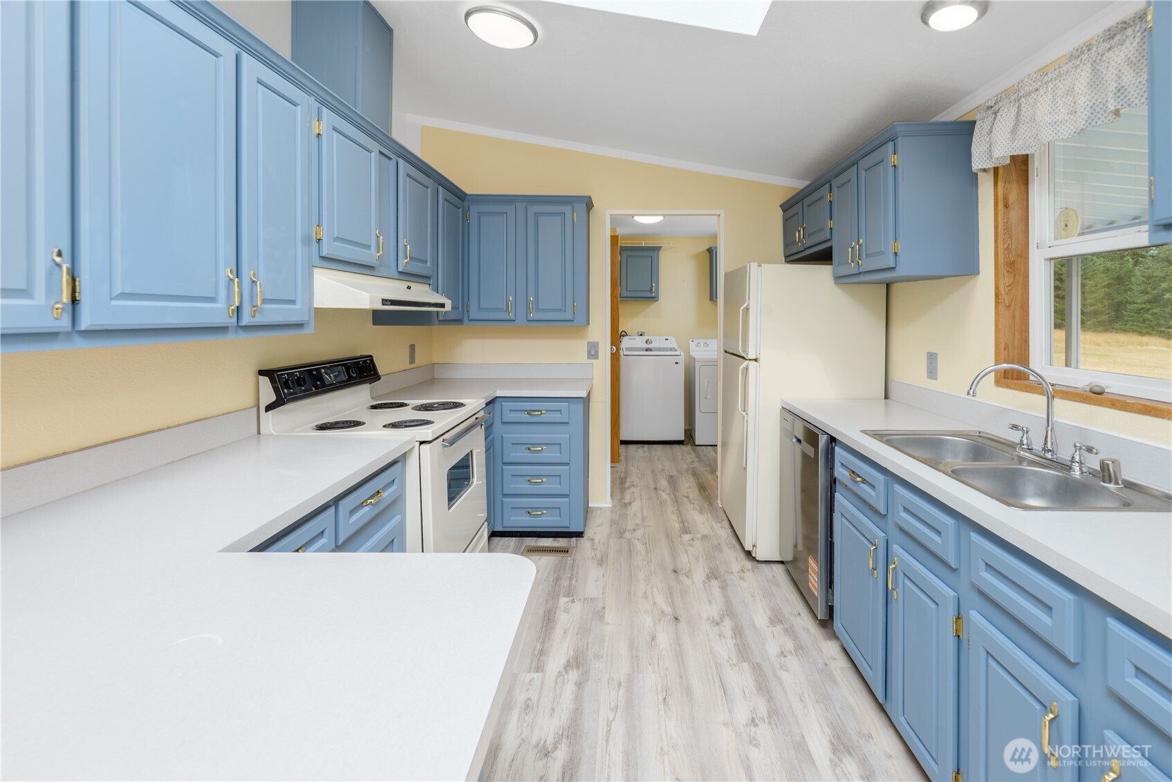 287 Emery Road Property Photo 16