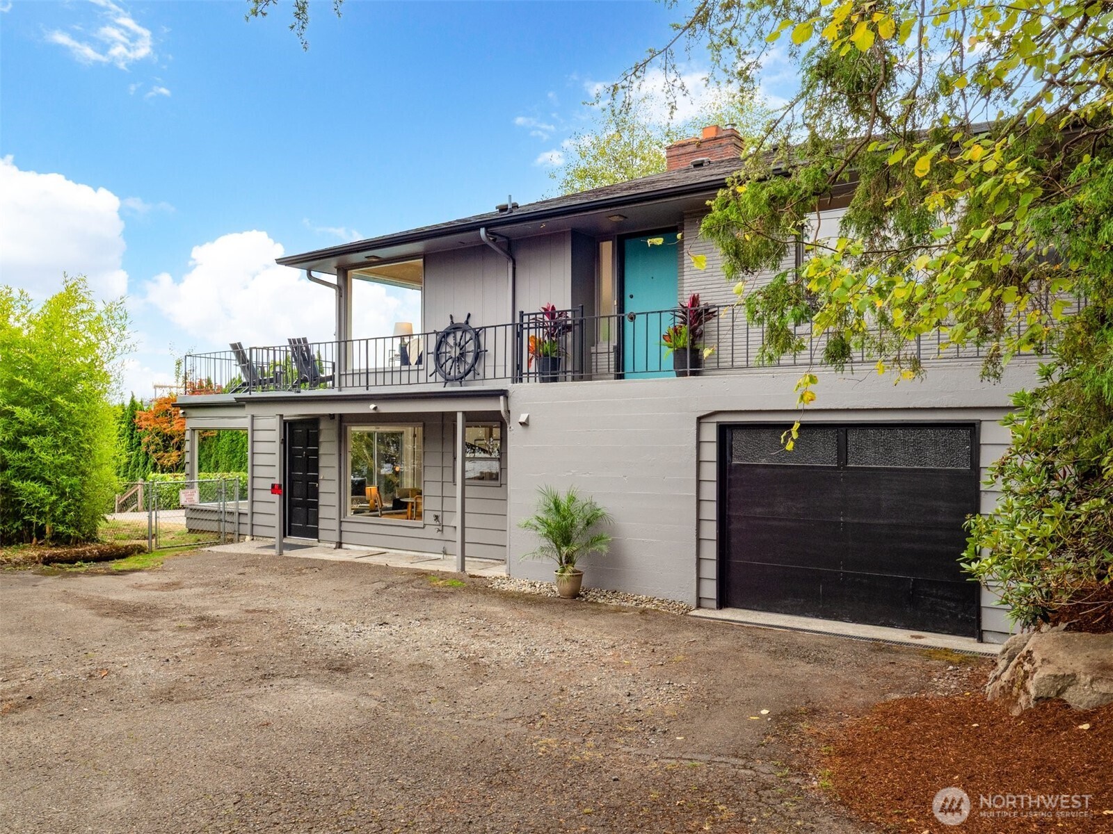 1302 Lakeside Avenue Property Photo 2
