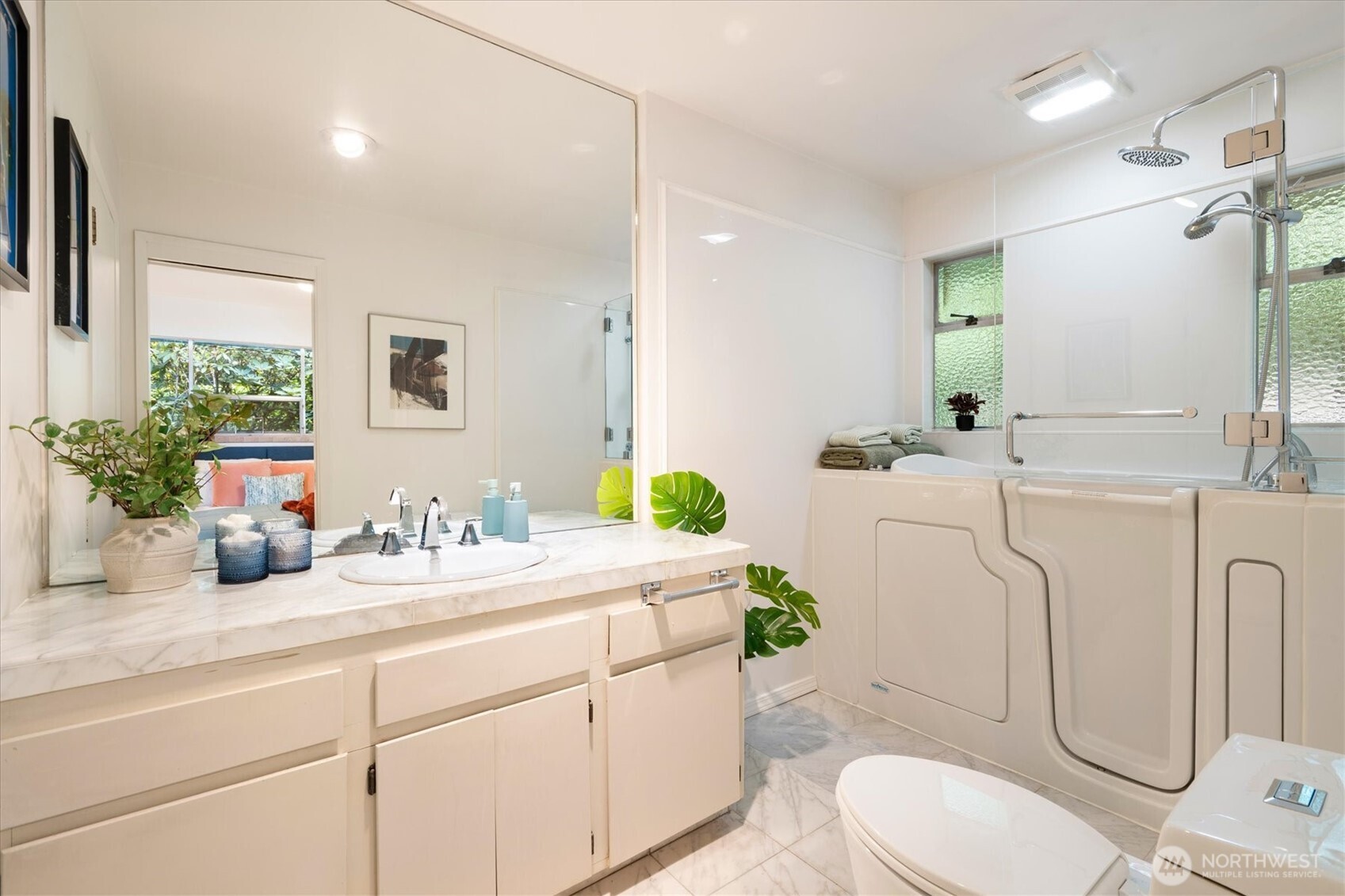 1302 Lakeside Avenue Property Photo 19