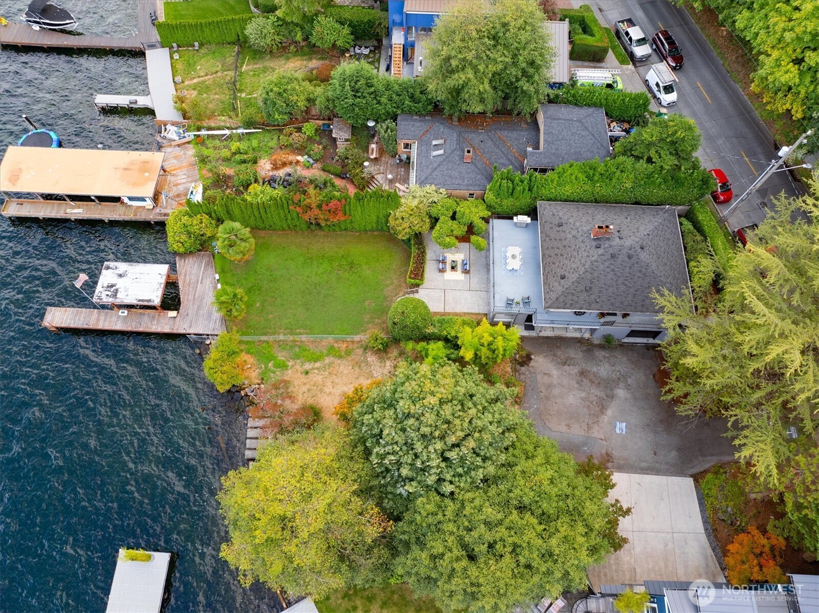 1302 Lakeside Avenue Property Photo 38