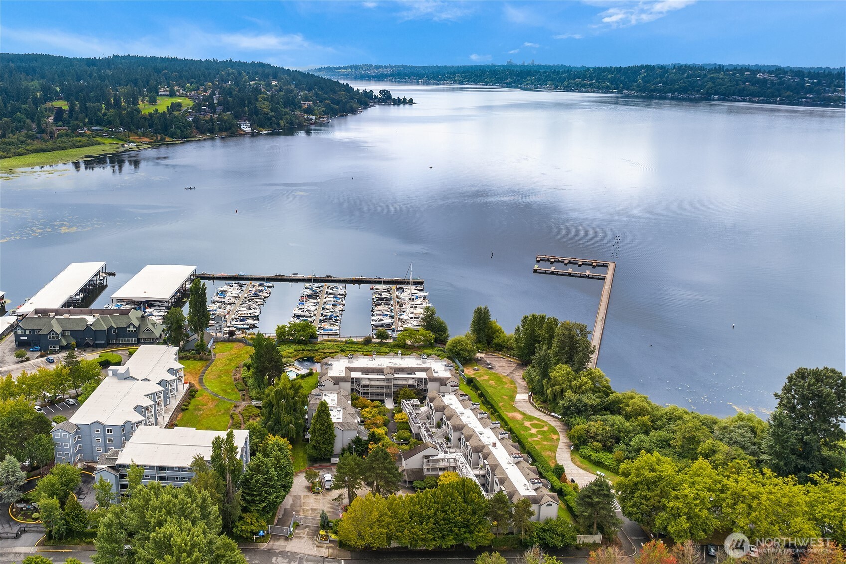 6121 Ne 175th Street A308 Property Photo 2