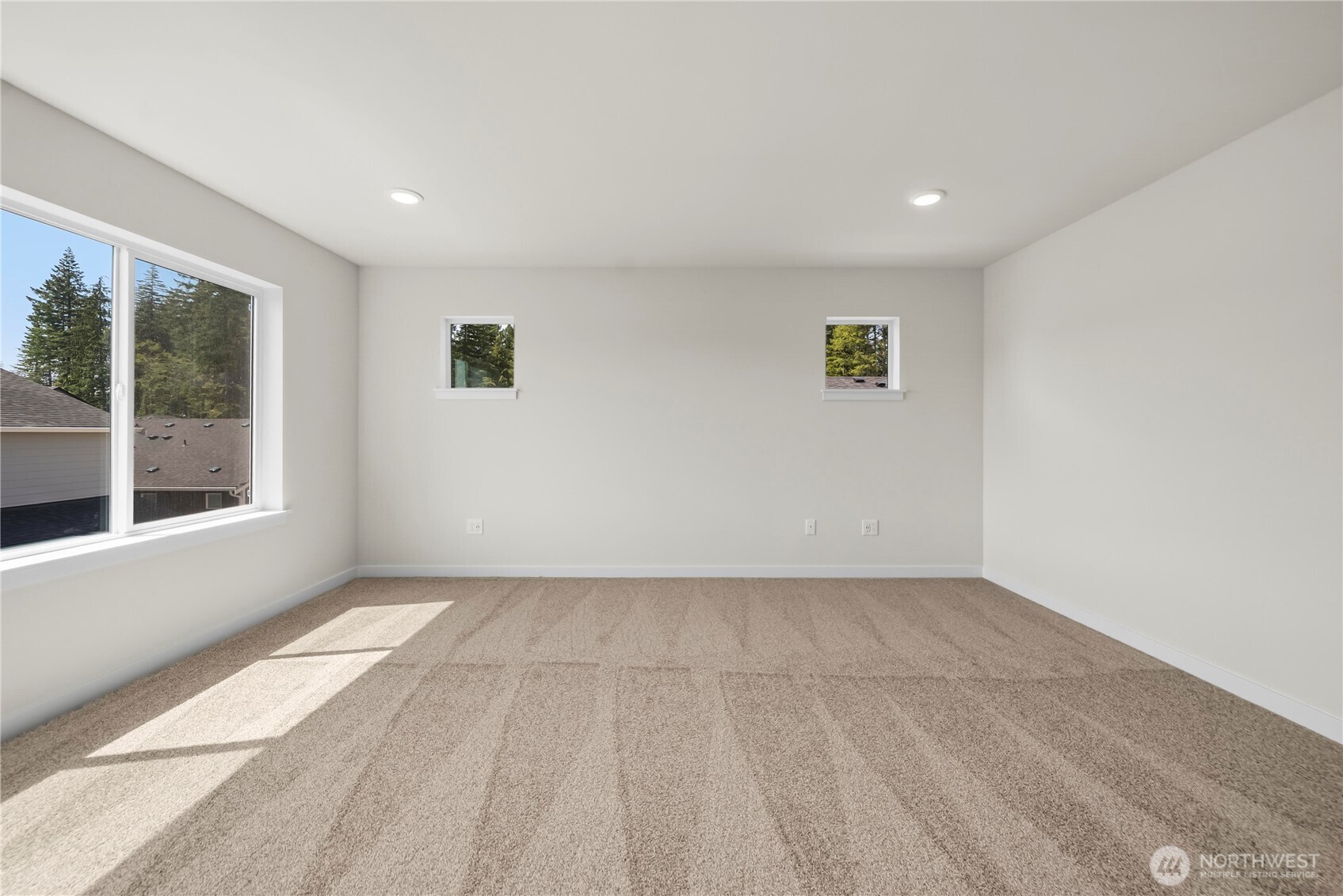 6011 Thornhill Avenue Property Photo 25