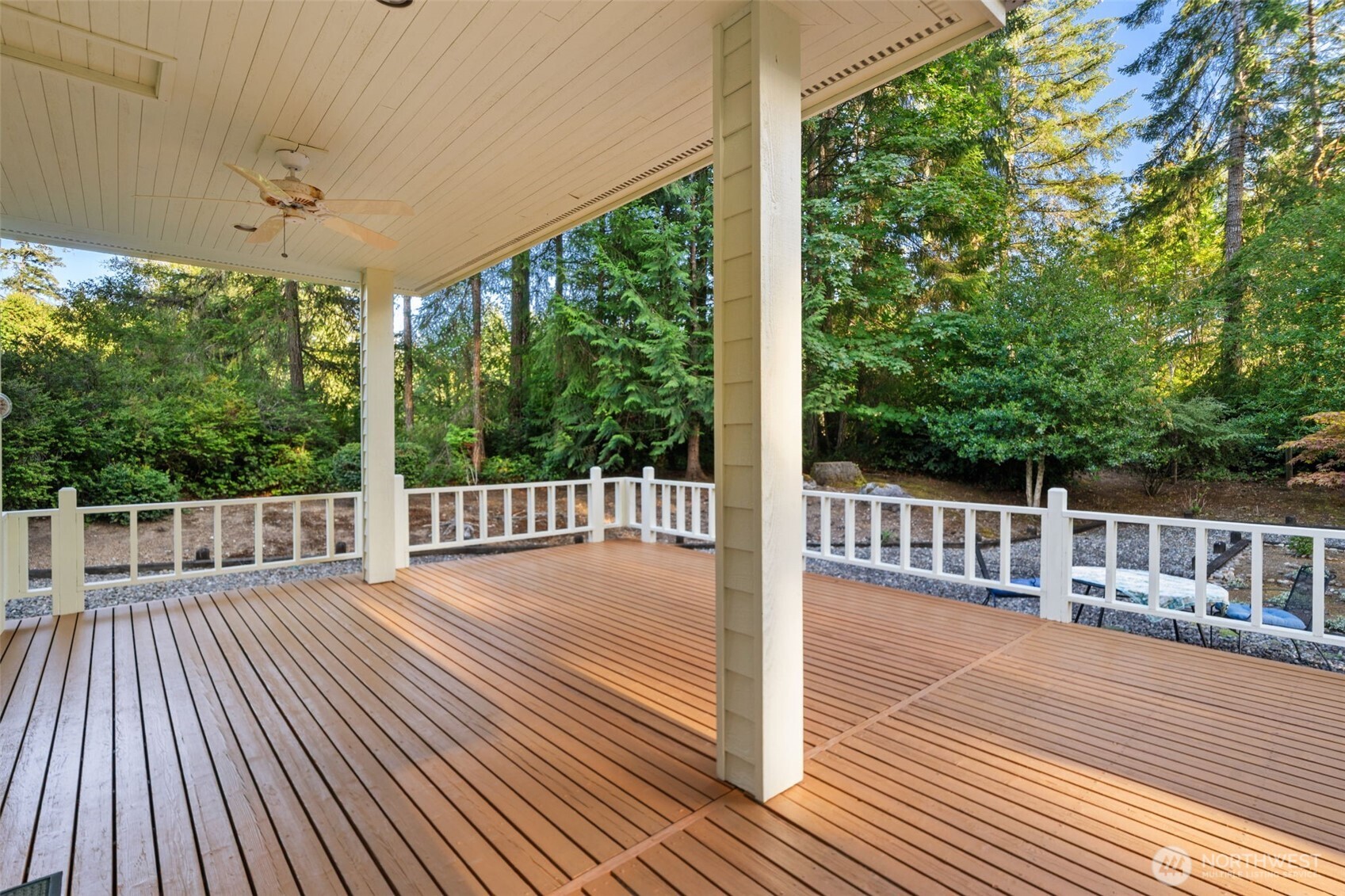 641 E Lakeshore Drive Property Photo 21