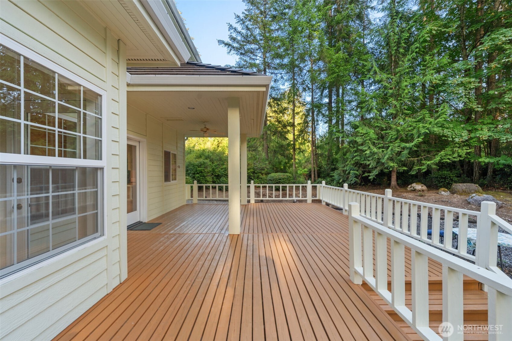 641 E Lakeshore Drive Property Photo 22