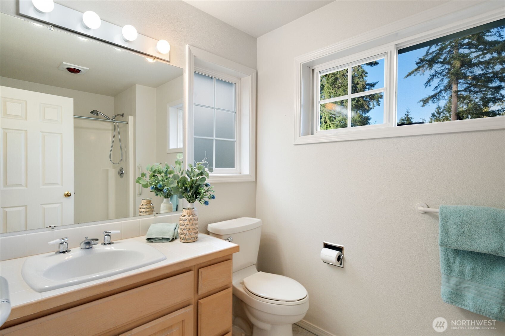 641 E Lakeshore Drive Property Photo 30