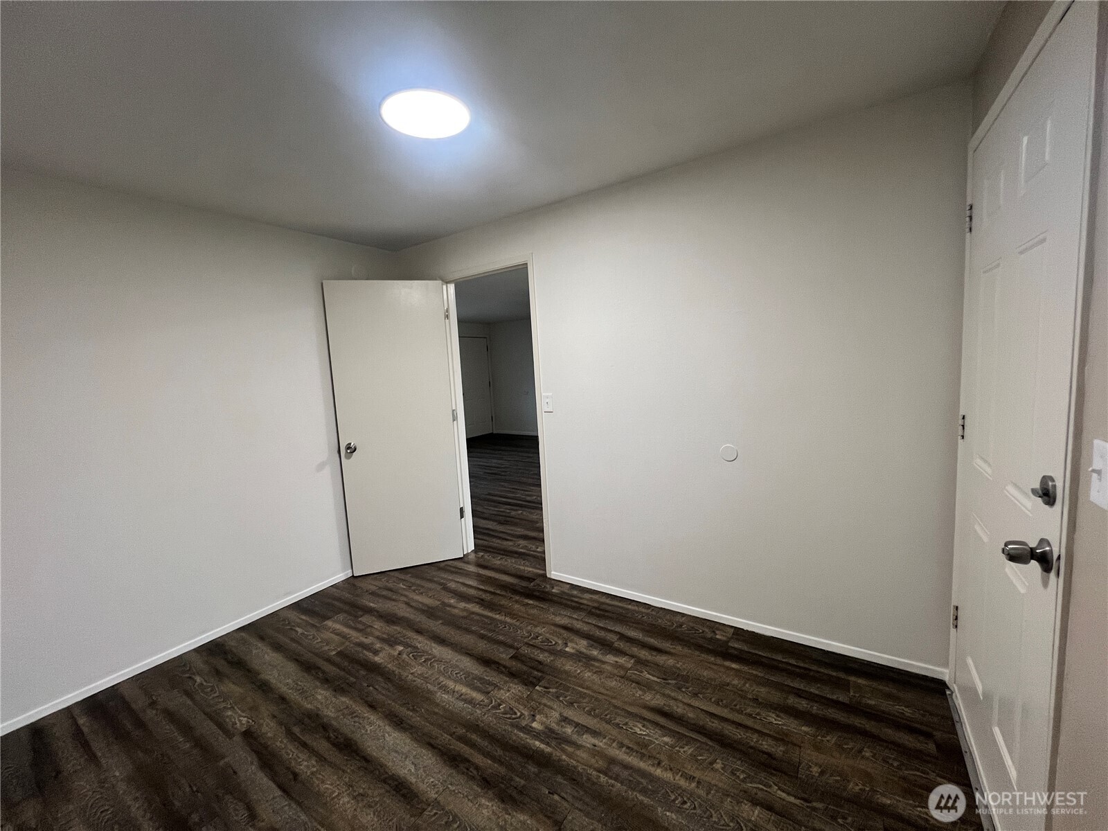1137 1139 Cascade Avenue Property Photo 20