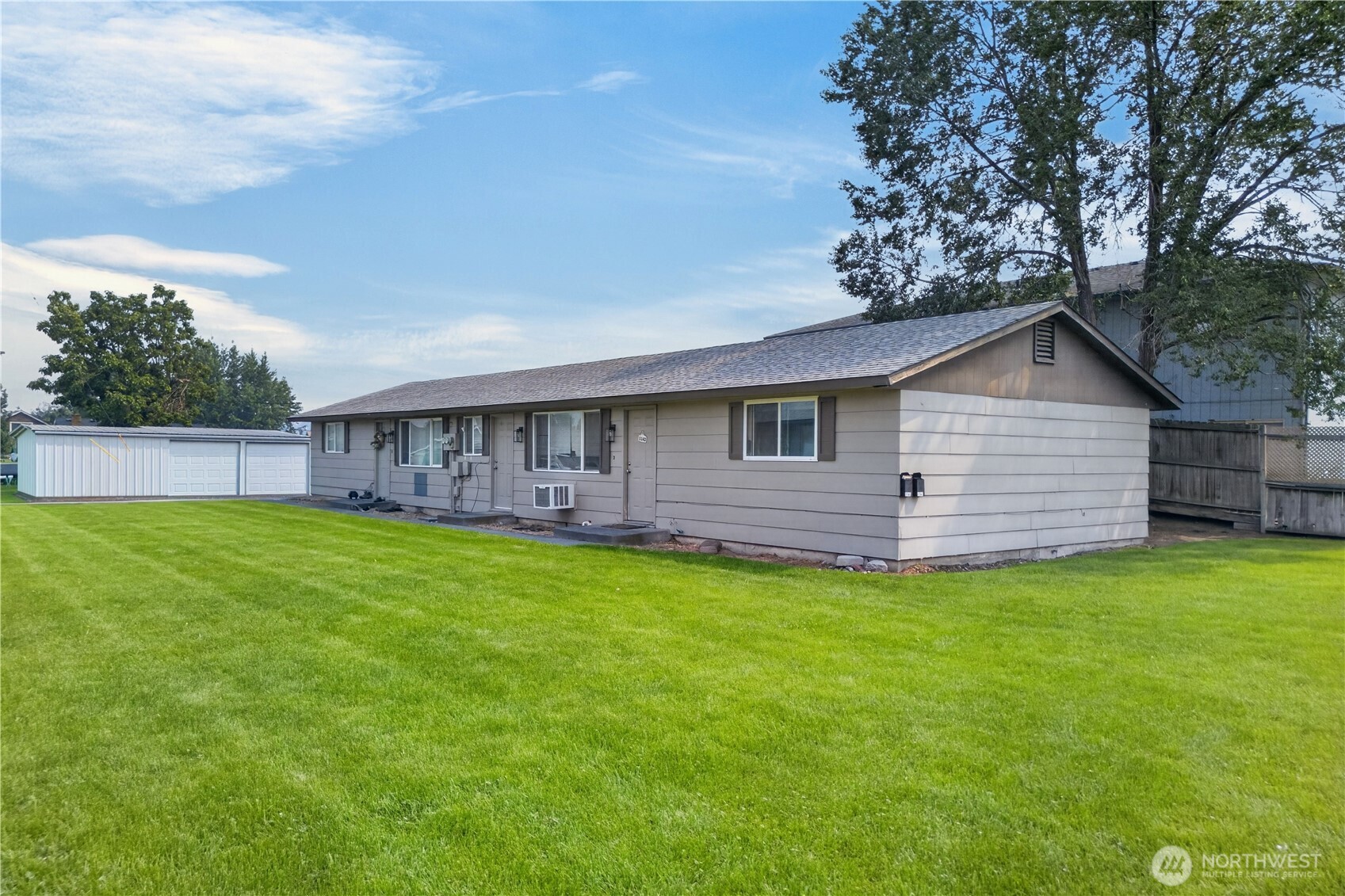 1141 1143 Cascade Avenue Property Photo 1