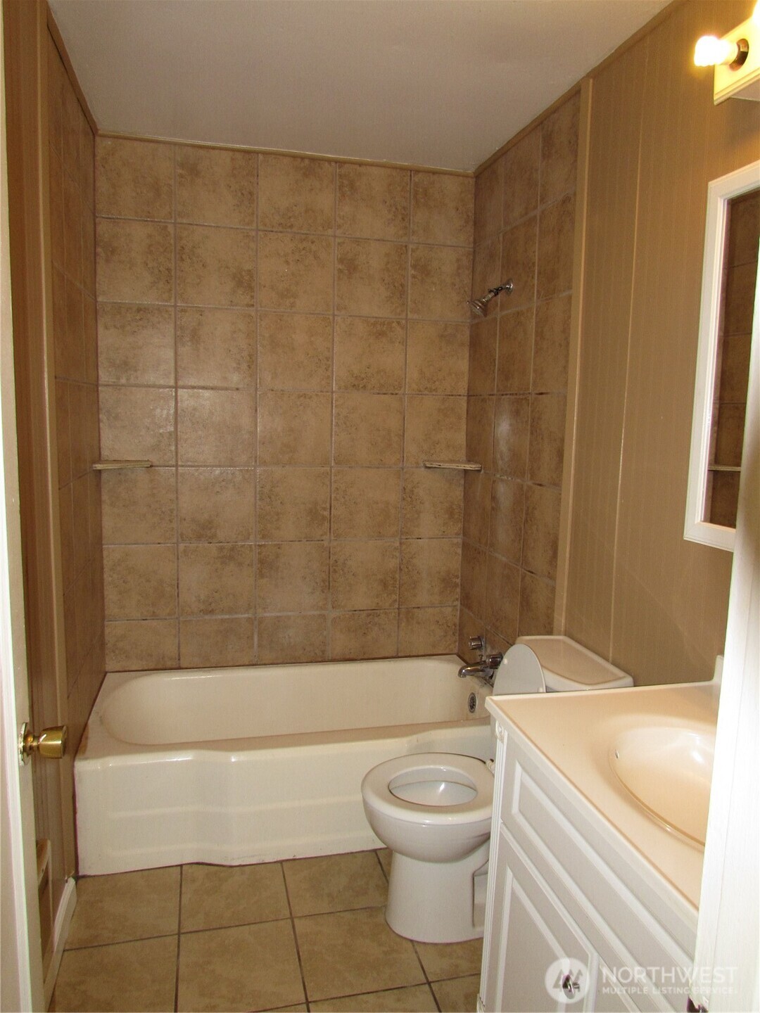 1111 9th Avenue Property Photo 6