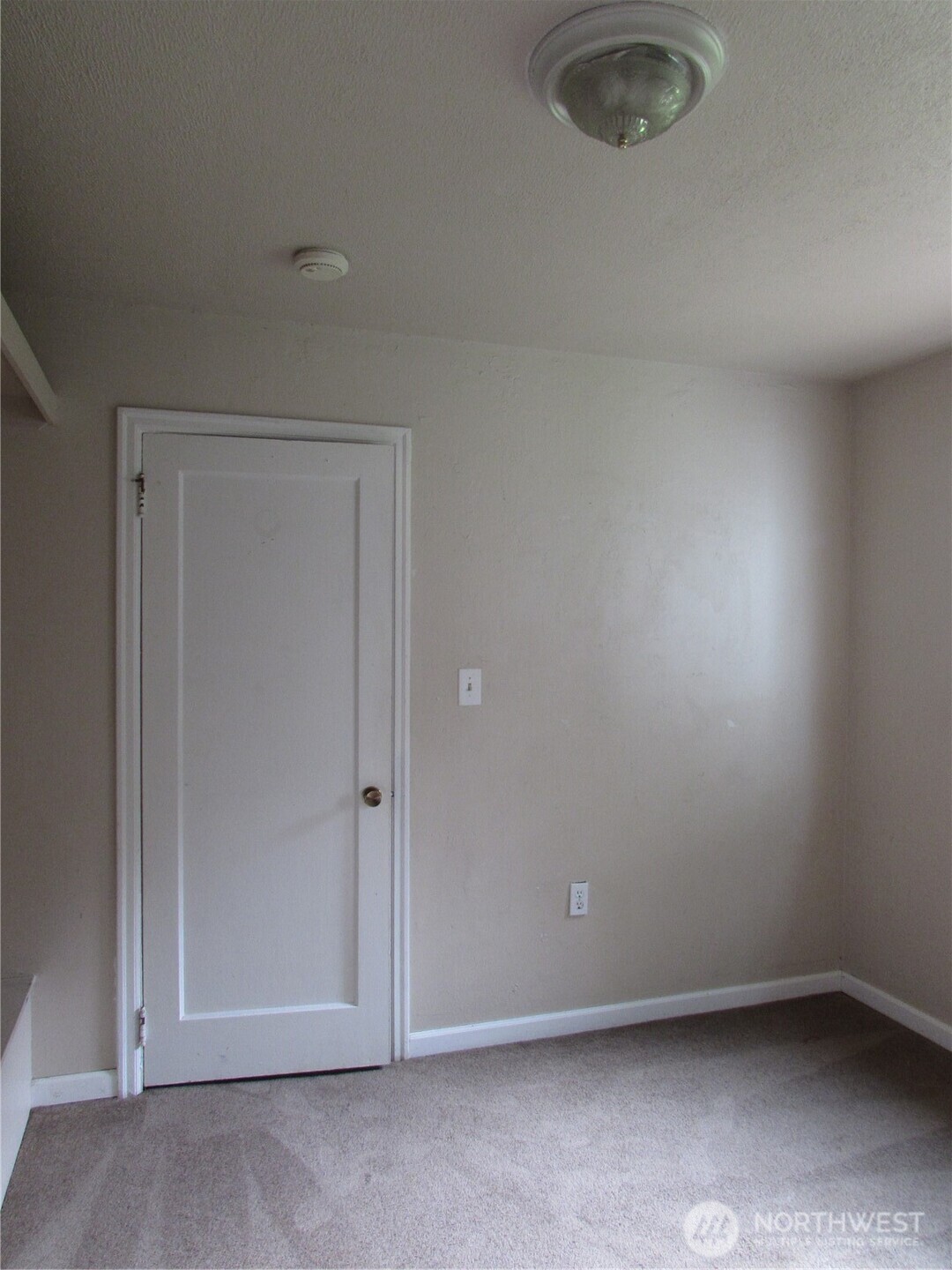 1111 9th Avenue Property Photo 8