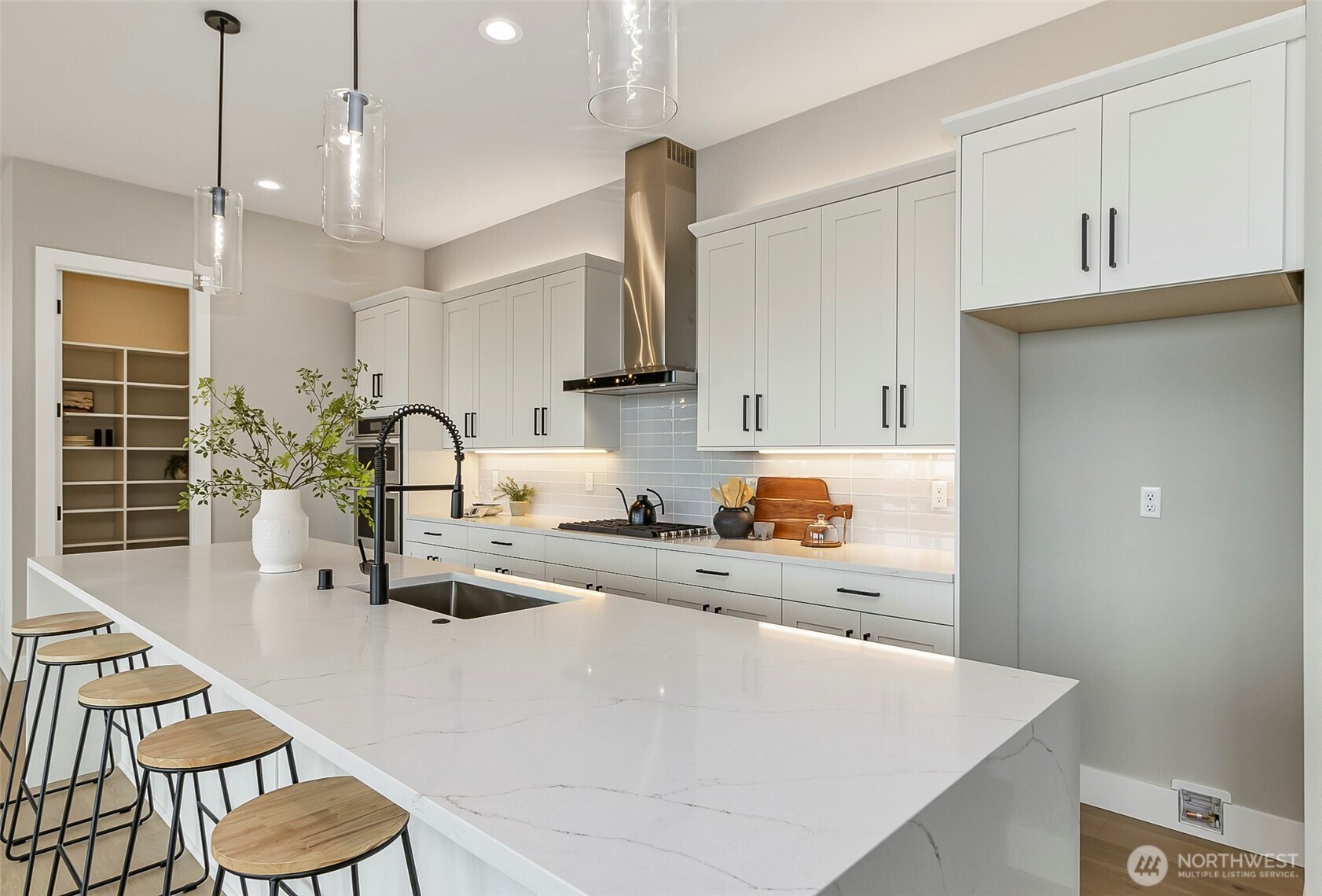 1515 Sunnyside Boulevard Property Photo 10